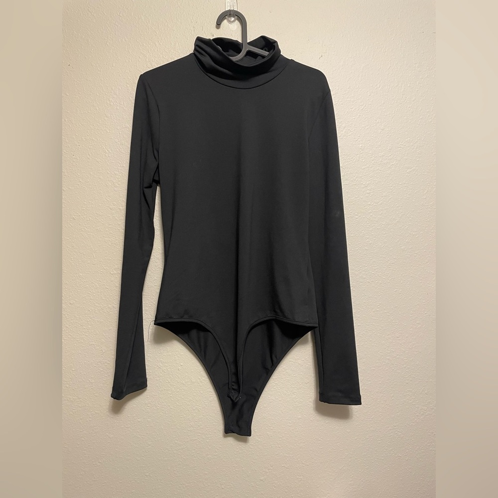 NWOT Shein Turtleneck Bodysuit